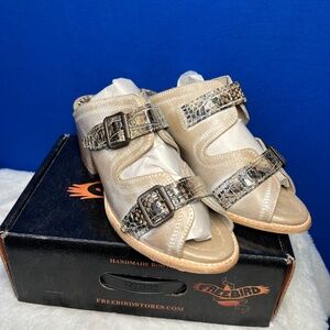 NWT |•FREEBIRD🦅 BY STEVEN•| Caprice Leather Sandals Size 11